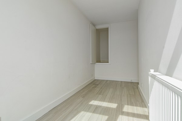 Medium property photo - Linnaeusstraat 66A, 2522 GT Den Haag